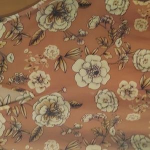 Women's size 2x shirt